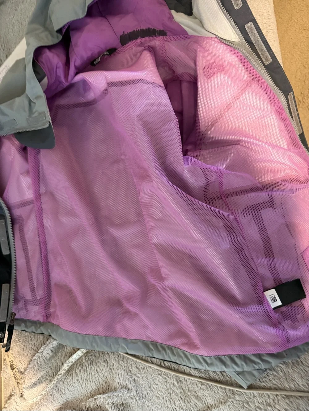 The North Face Girl’s Triclimate -SZ M- Grey Black Windbreaker Rain Jacket